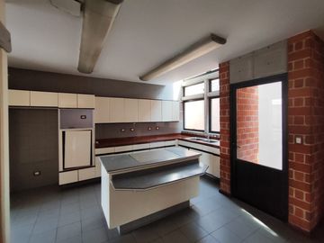 Casa en Venta zona Plaza Cristal