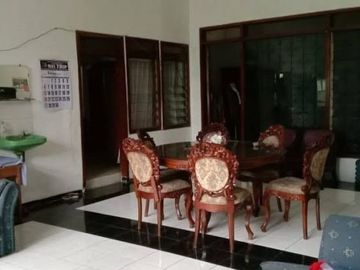 DIJUAL Rumah HITUNG TANAH di Rungkut Harapan (rumah layak pakai)