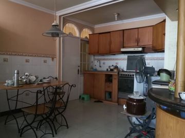 Dijual rumah di Perum Deltasari Indah Waru Sidoarjo