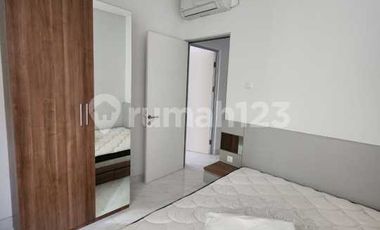 Disewakan Rumah Baru 2 Lantai Furnished Gading Serpong Tangerang