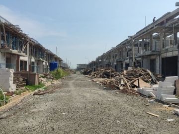 Rumah Minimalis Dalam Cluster Pantai Indah Kapuk - Gb 6099 Br