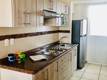 Casa con Alberca en condominio