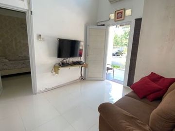 Rumah Fully Furnished 1 Lantai di Permata Vania, 8011-DM 0811111----
