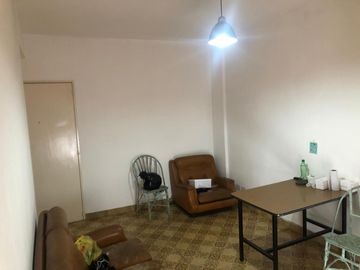 Excelente depto 3 amb con doble patio