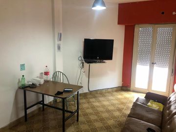 Excelente depto 3 amb con doble patio