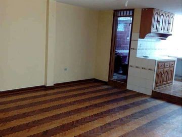 Venta de casa rentera en Otavalo en ciudadela Imbaya
