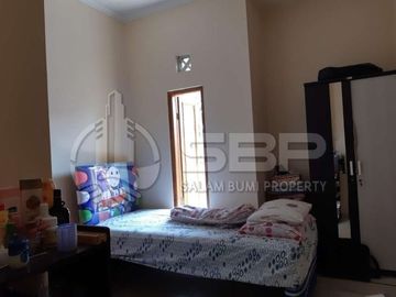 Dijual Cepat, Murah Kost 9kt dkt UGM jl kaliurang km 6,5 pasar kolombo