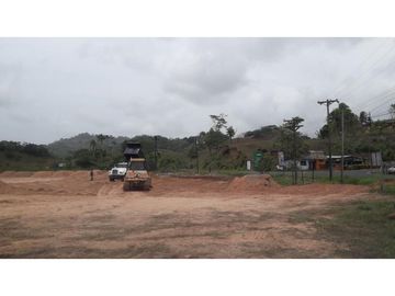 LOTE COMERCIAL CRUCE NOMBRE DE DIOS Y LA GUAIRA