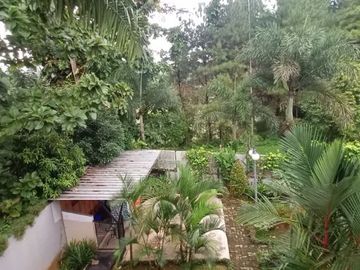 Rumah mewah swimmingpool posisi hook Sentul City bogor