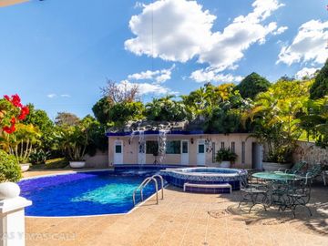 Finca en venta en Bogota. Cod V5682