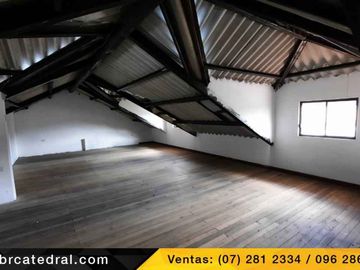 Casa de venta en Via Patamarca – código:18026