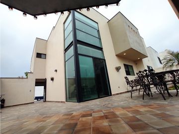 Casa en Venta VALLE DE CUMBRES MZC
