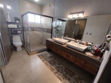 Casa en Venta VALLE DE CUMBRES MZC