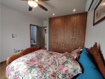 Casa en Venta VALLE DE CUMBRES MZC