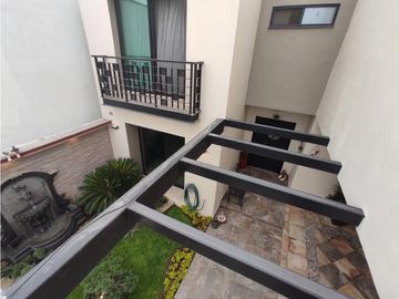 Casa en Venta VALLE DE CUMBRES MZC