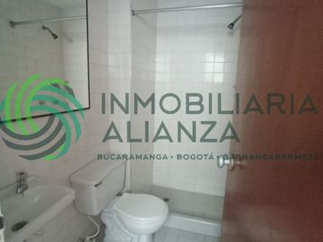 apartamento en arriendo en cañaveral. Cod A4545