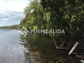 Parcelas en venta Lago Huillinco, Castro