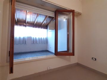 Venta - Departamento dos ambientes interno (Cochera opcional) - Arenales 3047