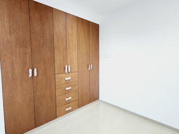 Departamentos en VENTA 3 recamaras, equipados Fraccionamiento LA TAMPIQUERA