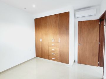 Departamentos en VENTA 3 recamaras, equipados Fraccionamiento LA TAMPIQUERA