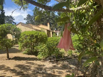 COD 39680 Casa en venta de 4 dorm. en Algarrobo