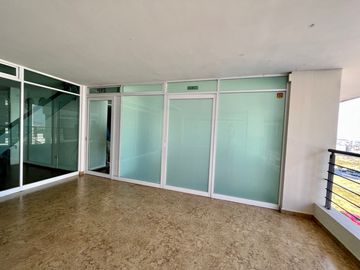 OFICINA EN RENTA PEDREGAL