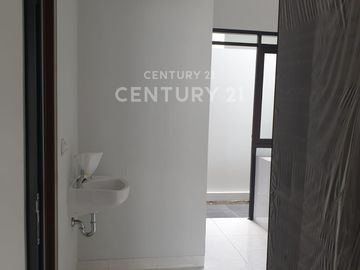 Rumah Mungil Minimalis Di Gateway Pastur