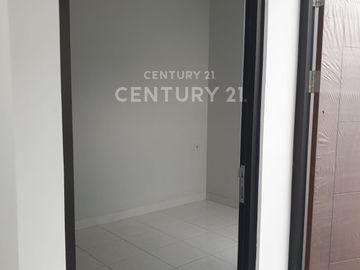 Rumah Mungil Minimalis Di Gateway Pastur
