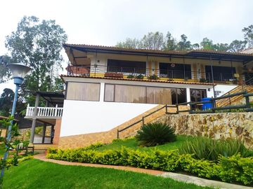 casa campestre en venta en dapa. Cod V13485