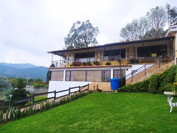 casa campestre en venta en dapa. Cod V13485