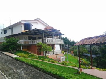 casa campestre en venta en dapa. Cod V13485