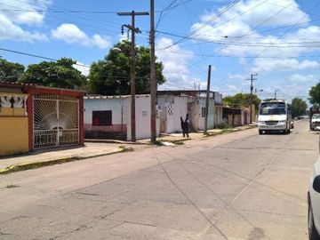 Casa En Lote Comercial Playon Sur Centro Minatitlan