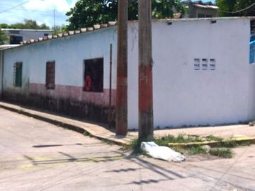 Casa En Lote Comercial Playon Sur Centro Minatitlan
