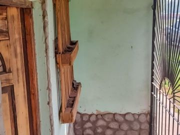 CASA 4 AMBIENTES, MAS DEPTO. INDEPENDIENTE, MERLO