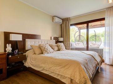 Se vende hermosa y amplia casa en Sector Alto Macul