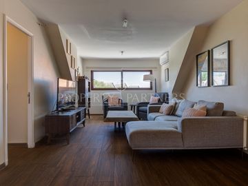 Se vende hermosa y amplia casa en Sector Alto Macul