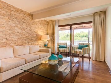 Se vende hermosa y amplia casa en Sector Alto Macul