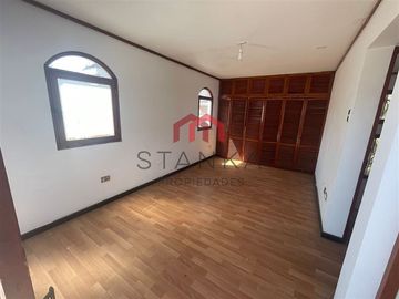 Casa en Venta en Jose Toribio Medina