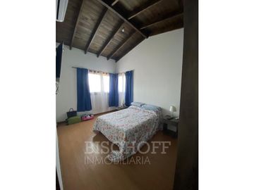 VENTA DE CASA EN BOULEVARD ICARO Y DE LAS NEREIDAS PINAMAR