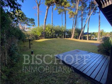 VENTA DE CASA EN BOULEVARD ICARO Y DE LAS NEREIDAS PINAMAR