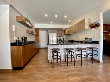 Espectacular departamento en Sayabes listo para re-estrenar