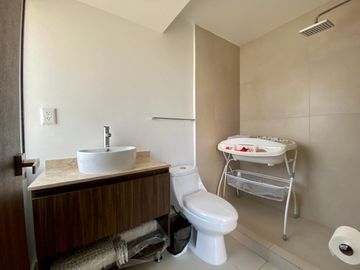 Espectacular departamento en Sayabes listo para re-estrenar