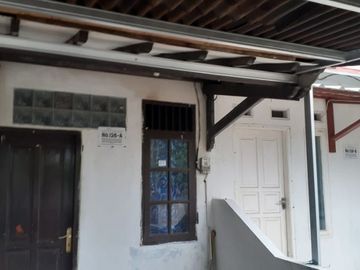 Kontrakan stratgis prumahan bkn kampung akses 2 mbl dkt stasiun Kranji