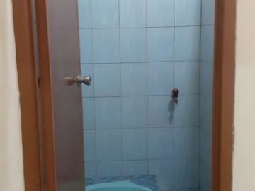 Kontrakan stratgis prumahan bkn kampung akses 2 mbl dkt stasiun Kranji