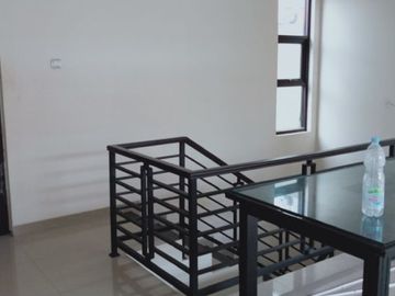 Rumah LUX minimalis posisi hook di antapani dekat arcamanik