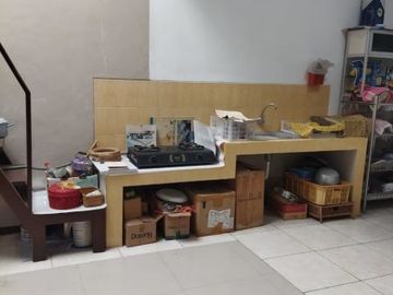 Dijual Cepat Rumah Lokasi di Wisma Permai Barat, Surabaya