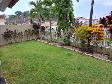 Venta de casa en Brisas del Golf, Ph Brisas Village