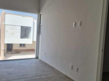 CASA EN VENTA EN FRACCIONAMIENTO LAS LOMAS TORREÓN, COAHUILA