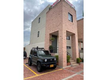 Hermosa Casa Chía!