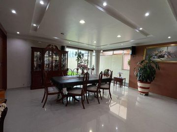 Casa en condominio - El Mesón